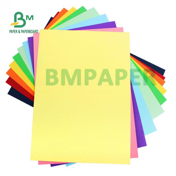 Papel de papel de tarjetas compensado coloreado sin recubrimiento para la tarjeta de felicitación 720 x 1020m m