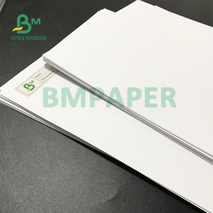 los buenos resultados de la impresión 300gsm compensaron la buena opacidad los 61cm los x 86cm de la garantía
