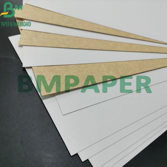 Blanco de papel de Kraft de la categoría alimenticia de la pulpa 325gsm de la Virgen cubierto con Brown detrás