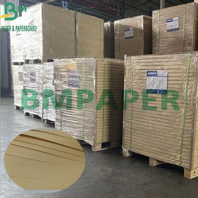 papel de la fuerza del papel del trazador de líneas de Brown Kraft de la Virgen 150gsm mayor para la caja acanalada