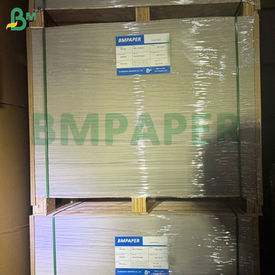 Tabla de visualización blanca hecha de pasta de madera de 3 mm para POS de interior impreso 1220 X 2440 mm