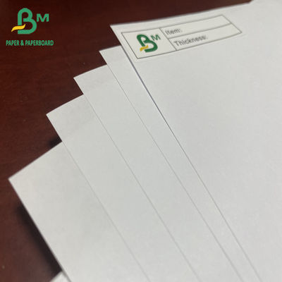 55gsm 58gsm 60gsm compensó el rollo blanco de la garantía recicló el material de la pulpa de madera