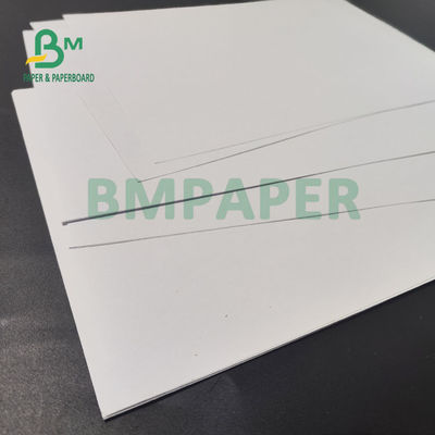 el libro sin recubrimiento de 60lb 70lb manda un SMS al papel compensado para el sobre 23 x 36&quot; blancos estupendos
