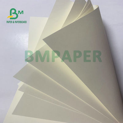 Woodfree sin recubrimiento amarillento 60g de papel 70g para la impresión en offset