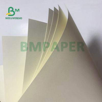 Woodfree sin recubrimiento amarillento 60g de papel 70g para la impresión en offset