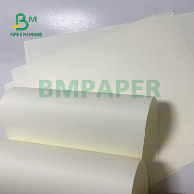 Woodfree sin recubrimiento amarillento 60g de papel 70g para la impresión en offset