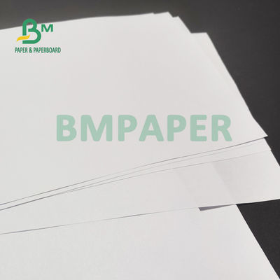 Libro Blanco sin recubrimiento de 90gsm 100gsm Woodfree para el libro de ejercicio 685 x 990m m