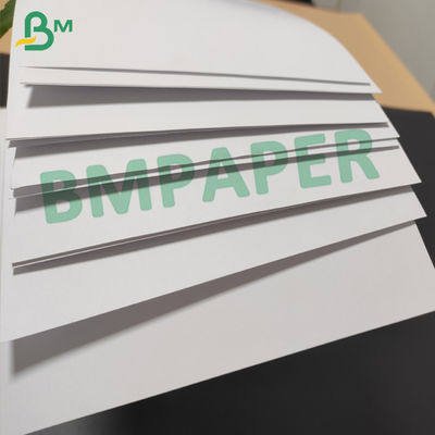 23 x 35 pulgadas compensaron el papel del texto, 60lb libro sin recubrimiento liso blanco 50# de papel 60#