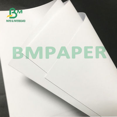 Papel sin recubrimiento imprimible del ODM Woodfree del OEM para los cuadernos