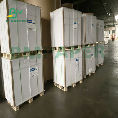 140gsm - 300gsm papel revestido brillante, alto tablero del arte de la blancura C2S para las imágenes del color