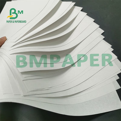 Material blanco ligero de la pulpa de la Virgen del rollo 50gsm 53gsm de la garantía