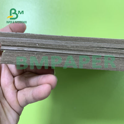 Ambos lados Grey Back Straw Board Recycled reducen el material a pulpa para la caja de zapatos 0.45m m - 3.0m m