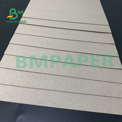 Ambos lados Grey Back Straw Board Recycled reducen el material a pulpa para la caja de zapatos 0.45m m - 3.0m m