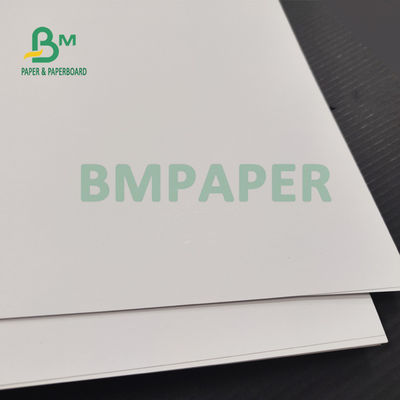 libro de 130gr 150gr Couche Matte Paper For Picture bilateral de 57 de los x 87cm cubierto