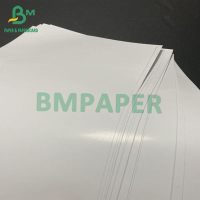 157gsm Art Paper blanco C1S C2S 54 pulgadas de longitud amplia de X los 210m 3 pulgadas de base
