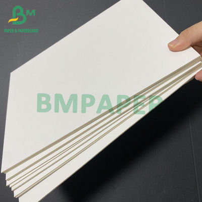Tablero de papel laminado blanco de C1S 750m m 914m m 1220m m de par en par 1.8m m 2m m 2.2m m densamente