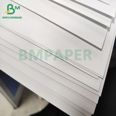 12pt 14pt 16pt cubrió el papel brillante de C2S, doble echó a un lado papel de papel de tarjetas para los folletos