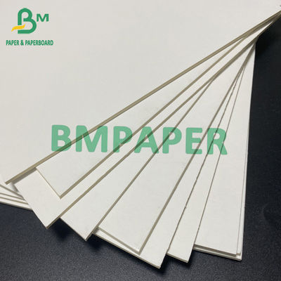 el doble de 800gsm 1000gsm echó a un lado base blanca revestida Grey Core del tablero blanco