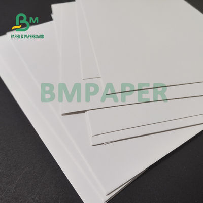 Tablero 235gsm 270gsm de papel de la categoría alimenticia FBB para las cajas de la medicina 70 el x 100cm