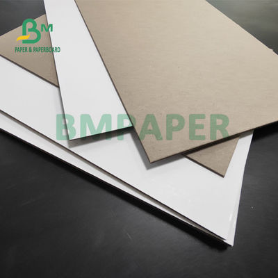 1.5m m 2m m laminaron al tablero de papel rígido con un blanco el 1m el x 1.3m de la cara
