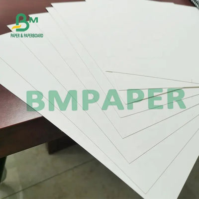 255g alto - solo papel de marfil revestido de la cartulina blanca baja abultada del gramo para la escritura