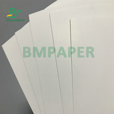 Rollo de papel del alto congelador blanco de la pulpa, papel de tablero de FBB 210g 250g para el embalaje de la torta