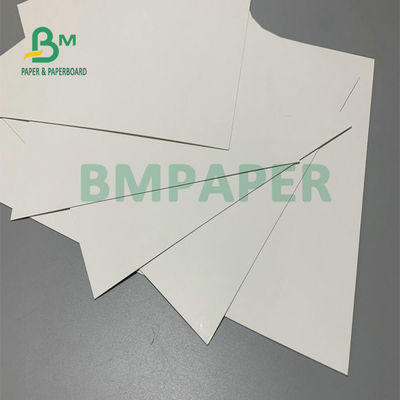 Rollo de papel del alto congelador blanco de la pulpa, papel de tablero de FBB 210g 250g para el embalaje de la torta