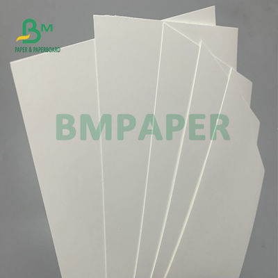 Rollo de papel del alto congelador blanco de la pulpa, papel de tablero de FBB 210g 250g para el embalaje de la torta