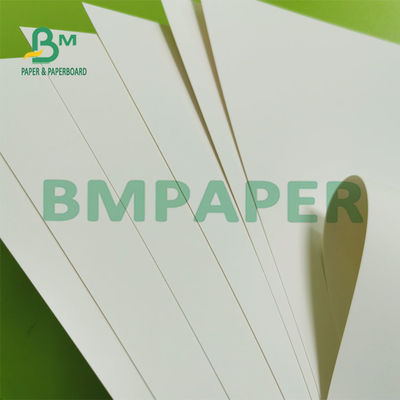 Tarjeta blanca blanqueada alto grueso, papel de tablero de FBB para embalar 300g 70 el × el 100cm