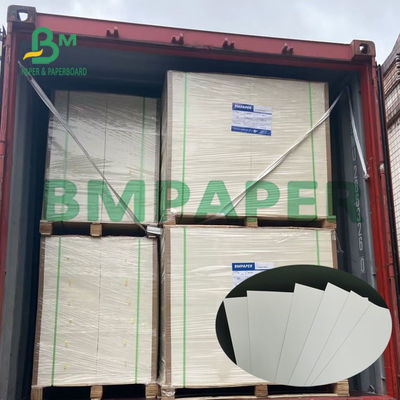 Tarjeta blanca blanqueada alto grueso, papel de tablero de FBB para embalar 300g 70 el × el 100cm