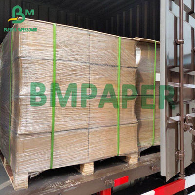 anchura de papel del rollo 15m m 19m m de embalaje de 60gsm Kraft para Straw Paper Striped Red Color