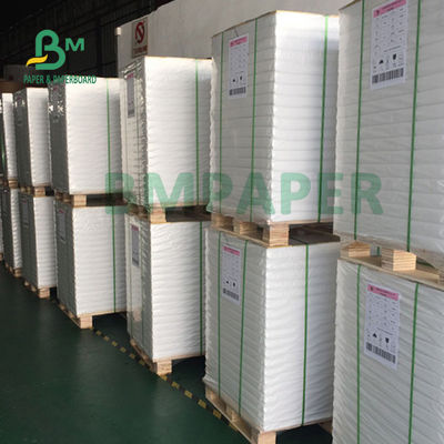 40gsm + 10g PE cubrieron la prenda impermeable de papel de la hoja para Sugar Sachet Food Safe los 70cm