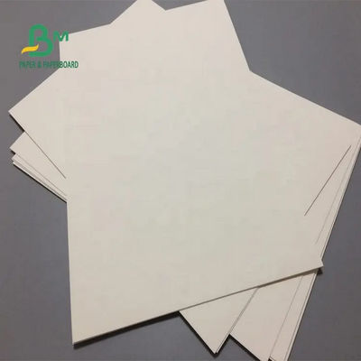 Prenda impermeable 1200m m 190gsm 210gsm 240gsm del tablero de papel de la acción de la taza del aislamiento de calor