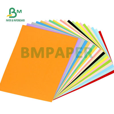 La compensación sin recubrimiento coloreó el papel de papel de tarjetas para la tarjeta de felicitación 720 x 1020m m