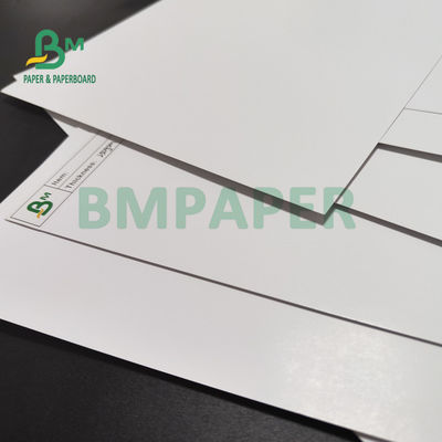 papel brillante de 200gsm 250gsm C2S para la impresión en offset de la portada de revista