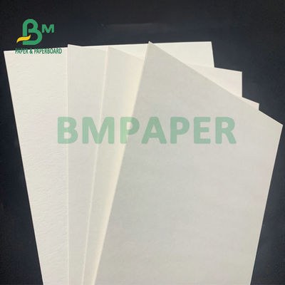 Tablero de papel del práctico de costa de la pulpa de madera de la impresión en offset 0.6m m 0.9m m 0.7m m 460 x 610m m