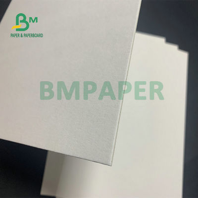 Tablero de papel del práctico de costa de la pulpa de madera de la impresión en offset 0.6m m 0.9m m 0.7m m 460 x 610m m