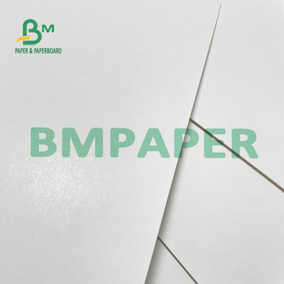 El lustre revestido bilateral blanco laminó el papel 2m m de la tarjeta para la caja cosmética
