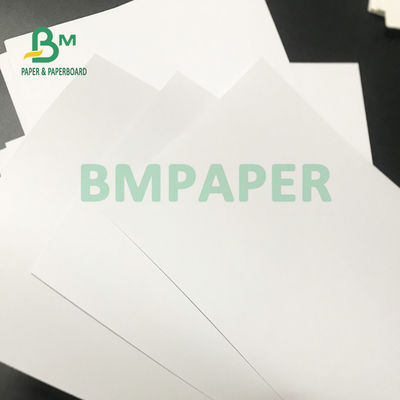 70gsm 75gsm Woodfree sin recubrimiento blanco buenos 700m m x 1000m m lisos de papel