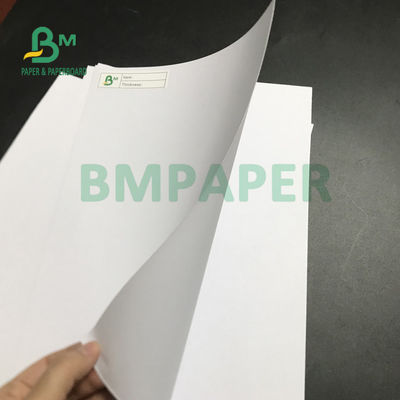 rollo blanco de la garantía de 60gsm 65gsm, papel blanco de impresión en offset para el catálogo 8,5 x 11 pulgadas
