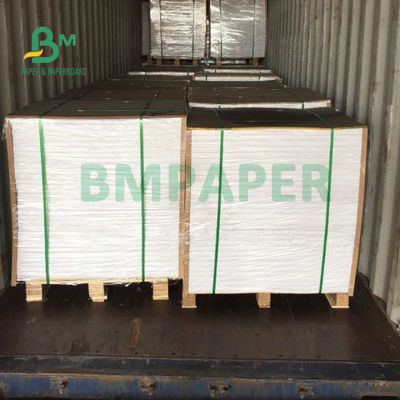 tablero de papel sin recubrimiento en enlace blanco 250gsm para el papel 615m m x 860m m del documento
