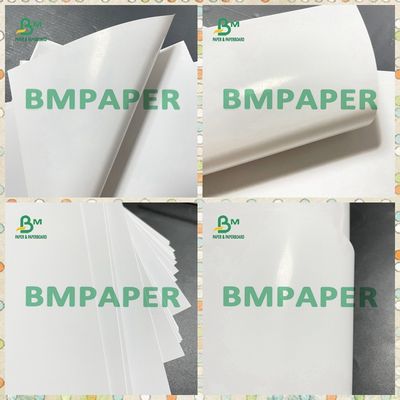 El lado del doble de C2S cubrió el lustre de seda 150G de papel 250G para la portada de revista
