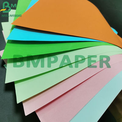 papel superficial liso de la tarjeta del color 80g con colores de neón superiores