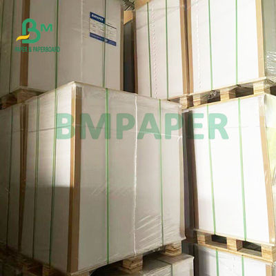 papel blanco del texto C2S del lustre 100lb para las tarjetas del estante alta blancura de 315m m x de 468m m