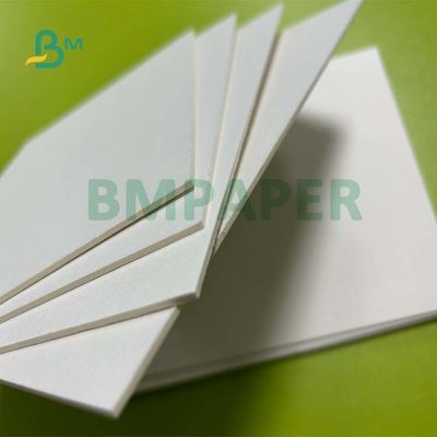 Cerveza 1.6m m blanca primaria Mat Board With High Absorption de las fibras 1.2m m 1.4m m del 100%