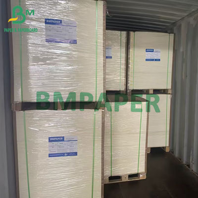papel blanco sin recubrimiento de 70g 75g Woodfree en hojas especiales de la talla 500 por resma
