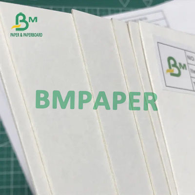 Cartón sin recubrimiento blanco natural de papel absorbente grueso de 700m m x de 1000m m 0.7m m