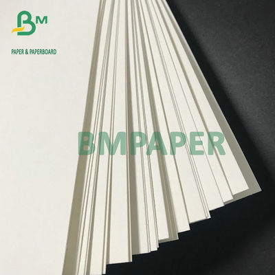 Papel absorbente blanco sin recubrimiento del tablero de papel del tablero 600um 800um del práctico de costa para las esteras de la cerveza