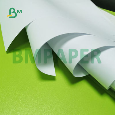 70g 80g Papel sin madera sin recubrimiento Acabado plano Papel de impresión en offset sin madera blanqueado blanco