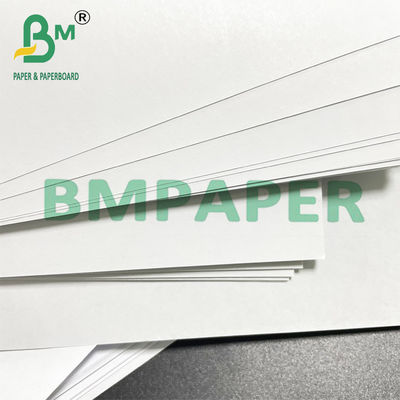 garantía sin recubrimiento blanca de la impresión en offset del papel de 50g 53g 60g Woodfree para el cuaderno